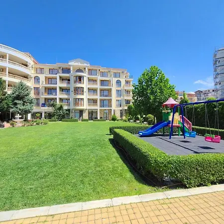 Апартаменты Menada Royal Bay 2